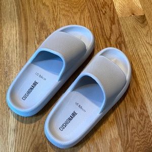 Cushionaire Slides